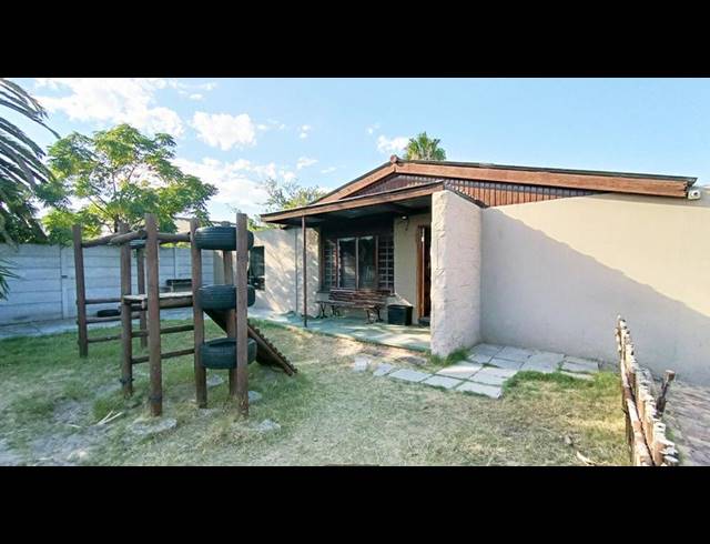 5 BEDROOM HOUSE FOR SALE IN BOTHASIG